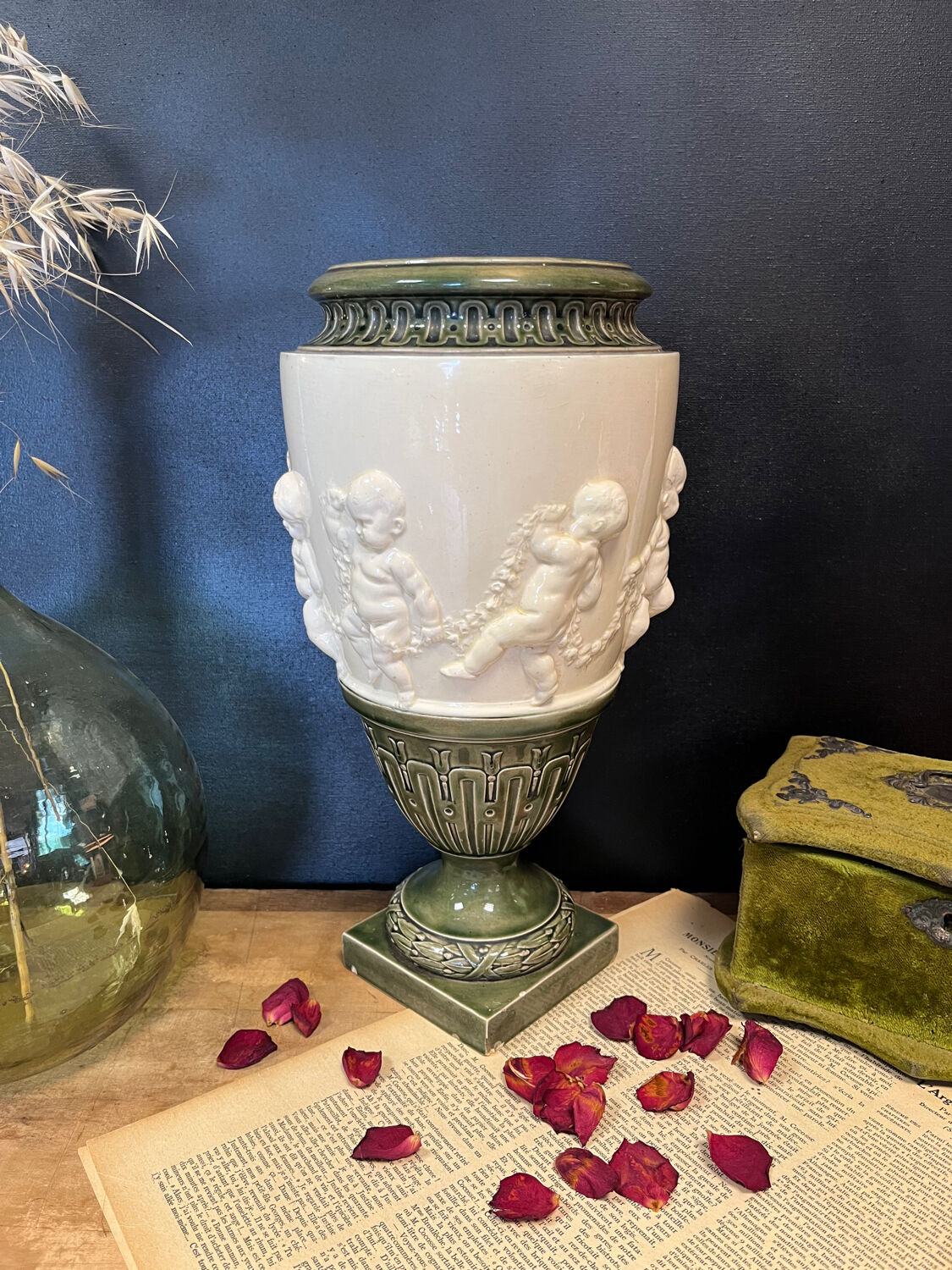 Vase Funéraire