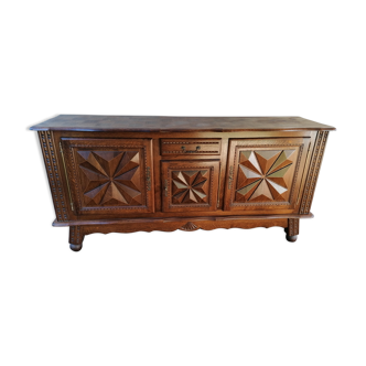 Basque enfilade