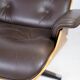 Fauteuil lounge Charles Eames en cuir marron et noyer clair