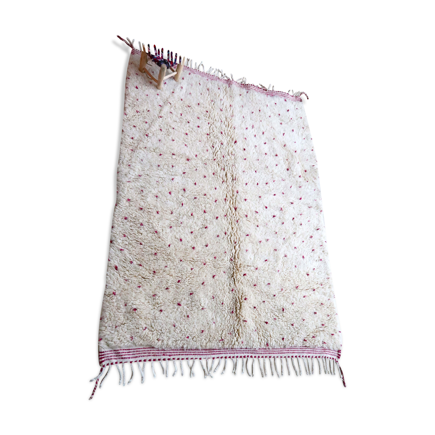Berber carpet Blessed Ouarain with pink dots fushia and white