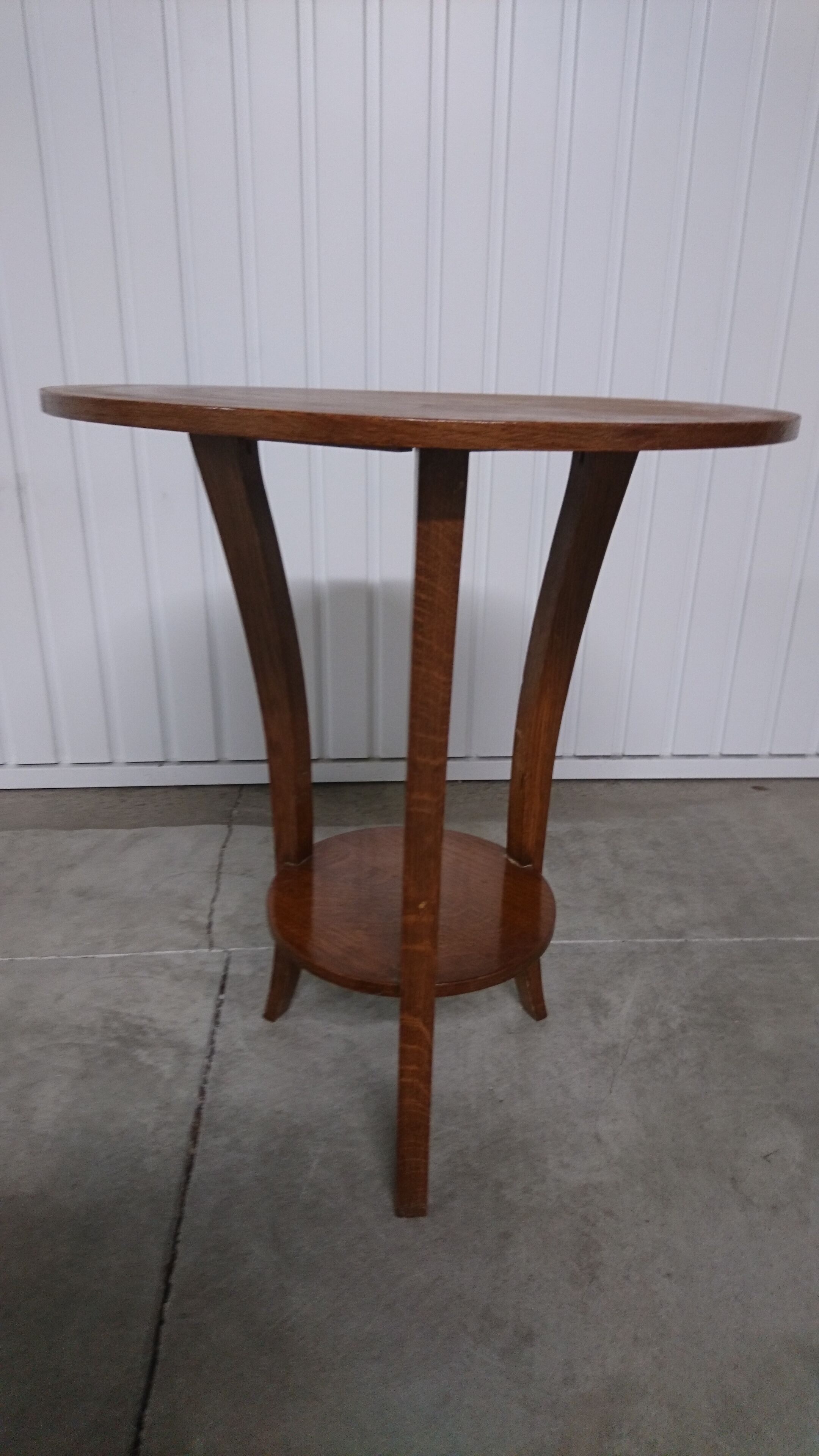 Table extra art and decoration