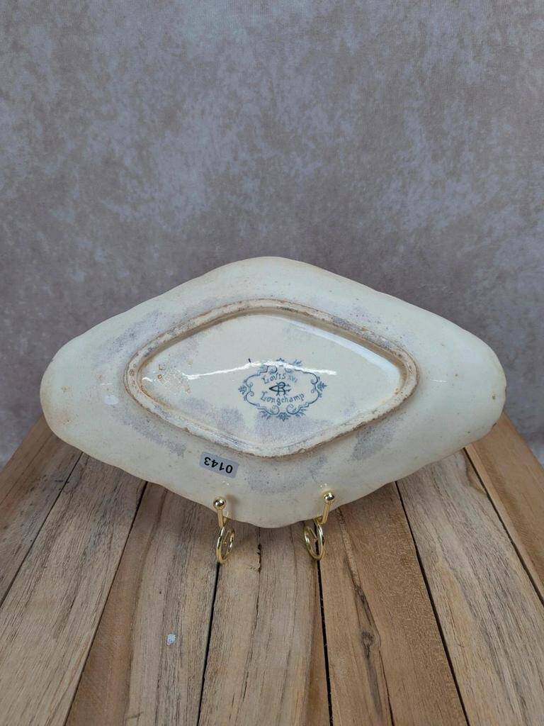 Ravier ironstone Longchamp model Louis XVI with old blue decoration.
