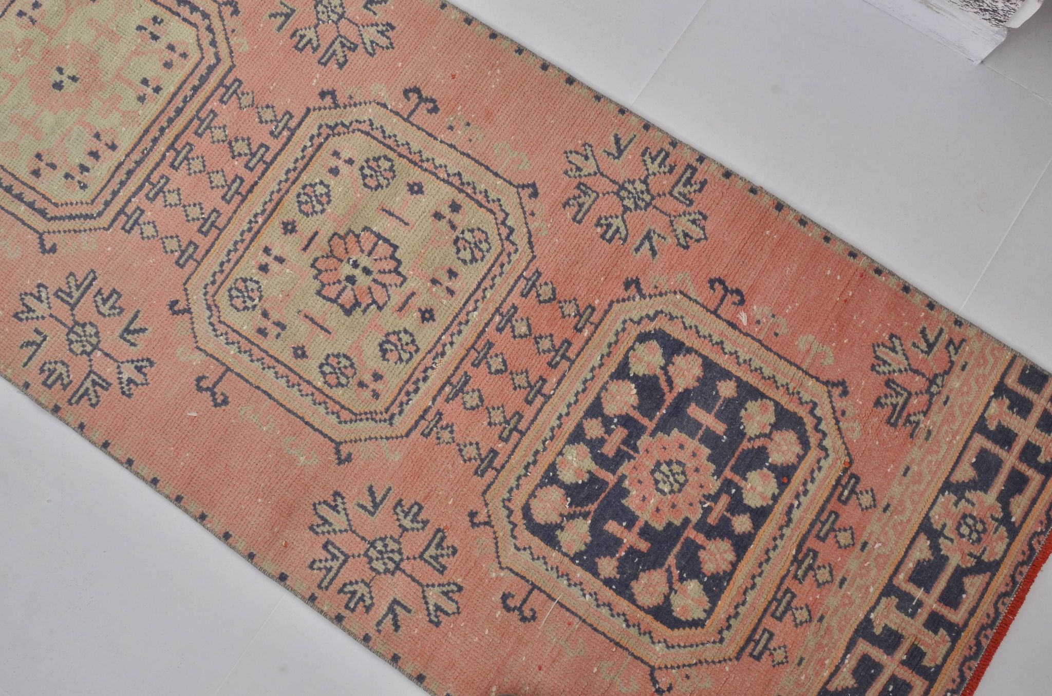 Tapis de couloir vintage turc 2482
