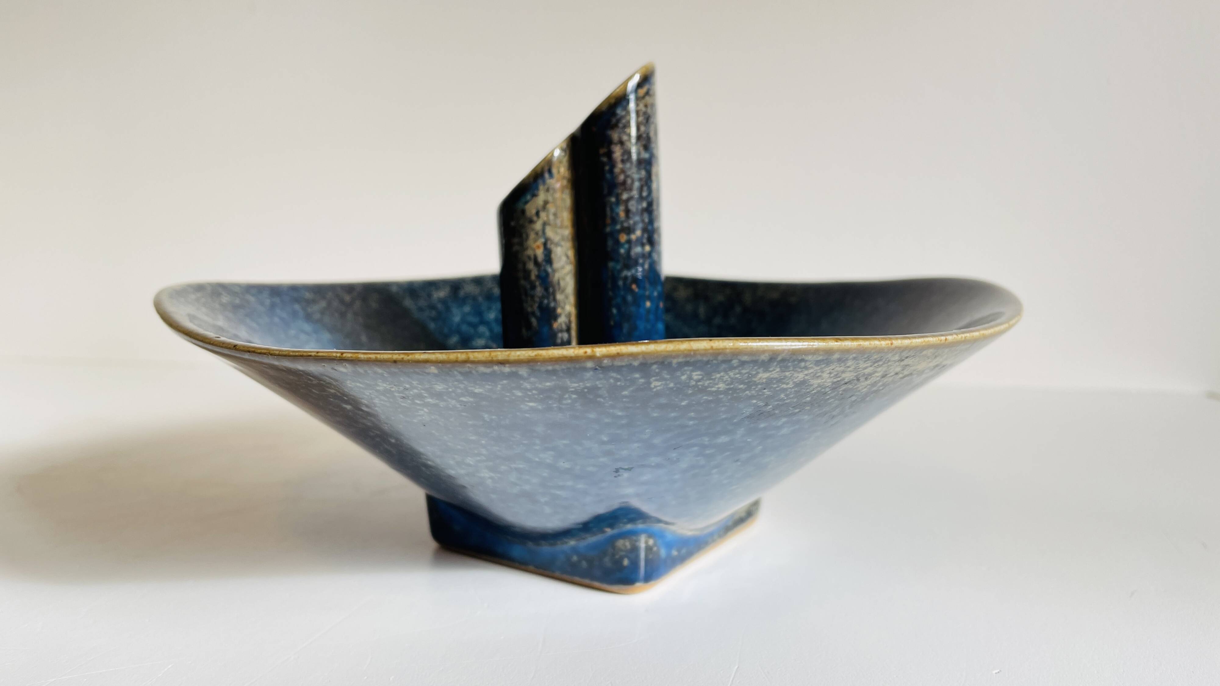 Vase céramique bleue vintage