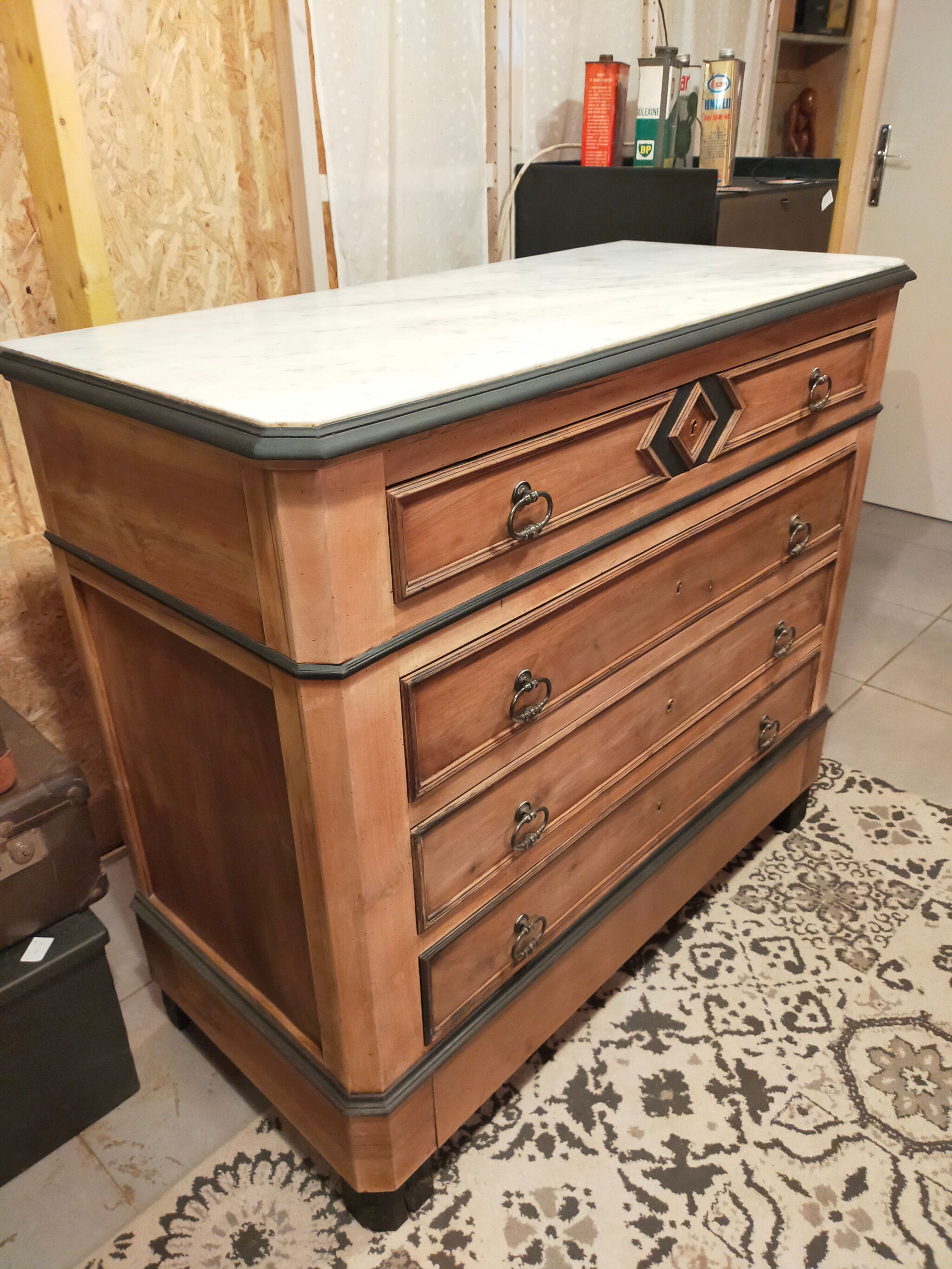Commode ancienne, début XIXème siècle, remise au goût du jour