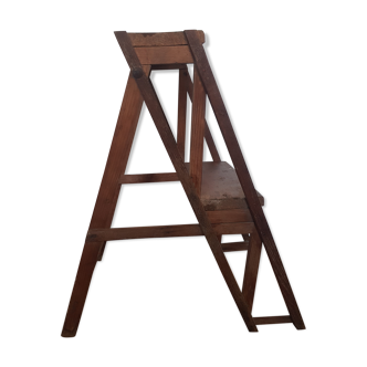 Small stepladder