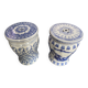 Lot de deux bouts de canapé porcelaine blanche et bleue