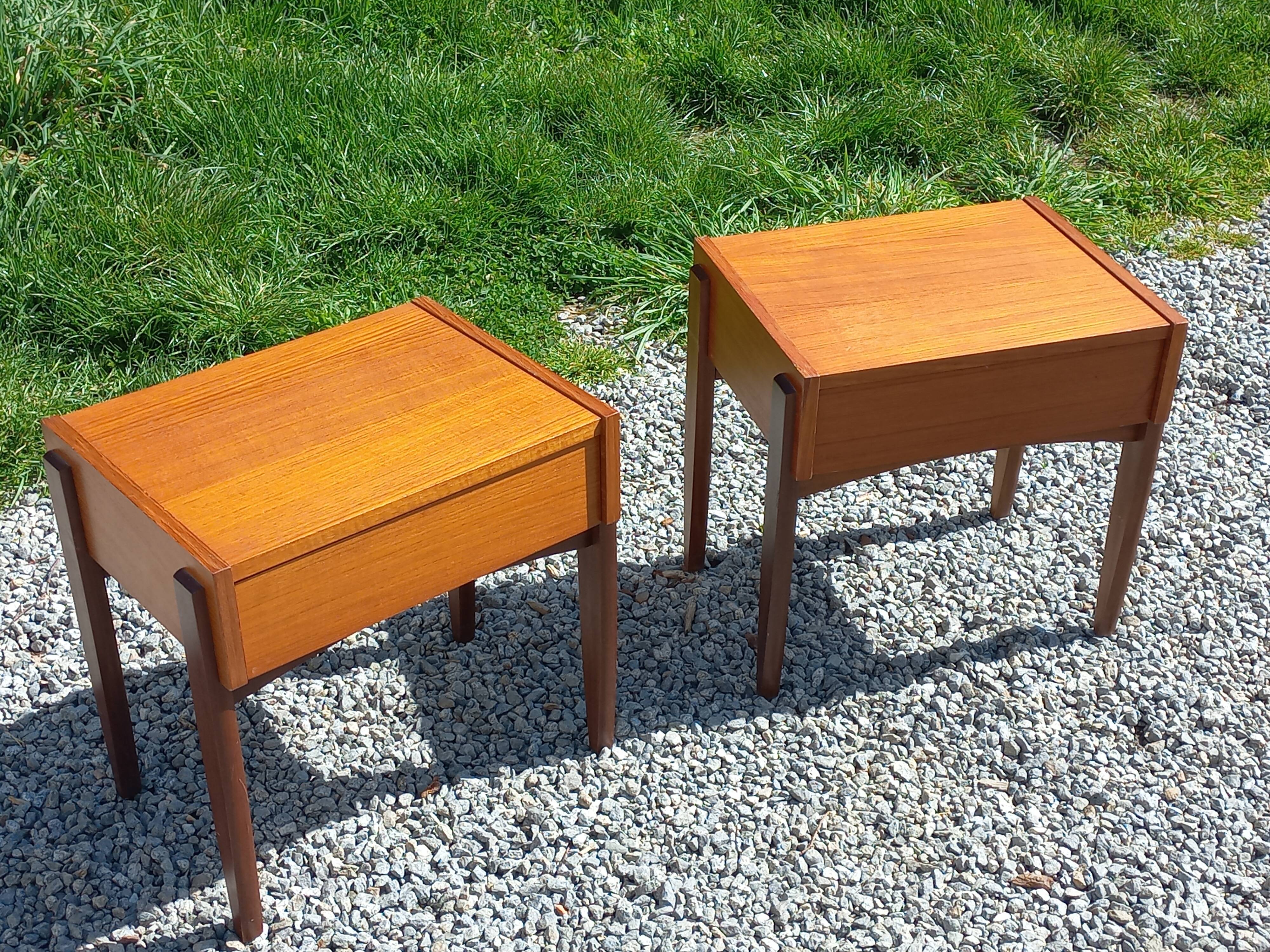 Pair of Scandinavian-style teak bedside tables from the 1970s.