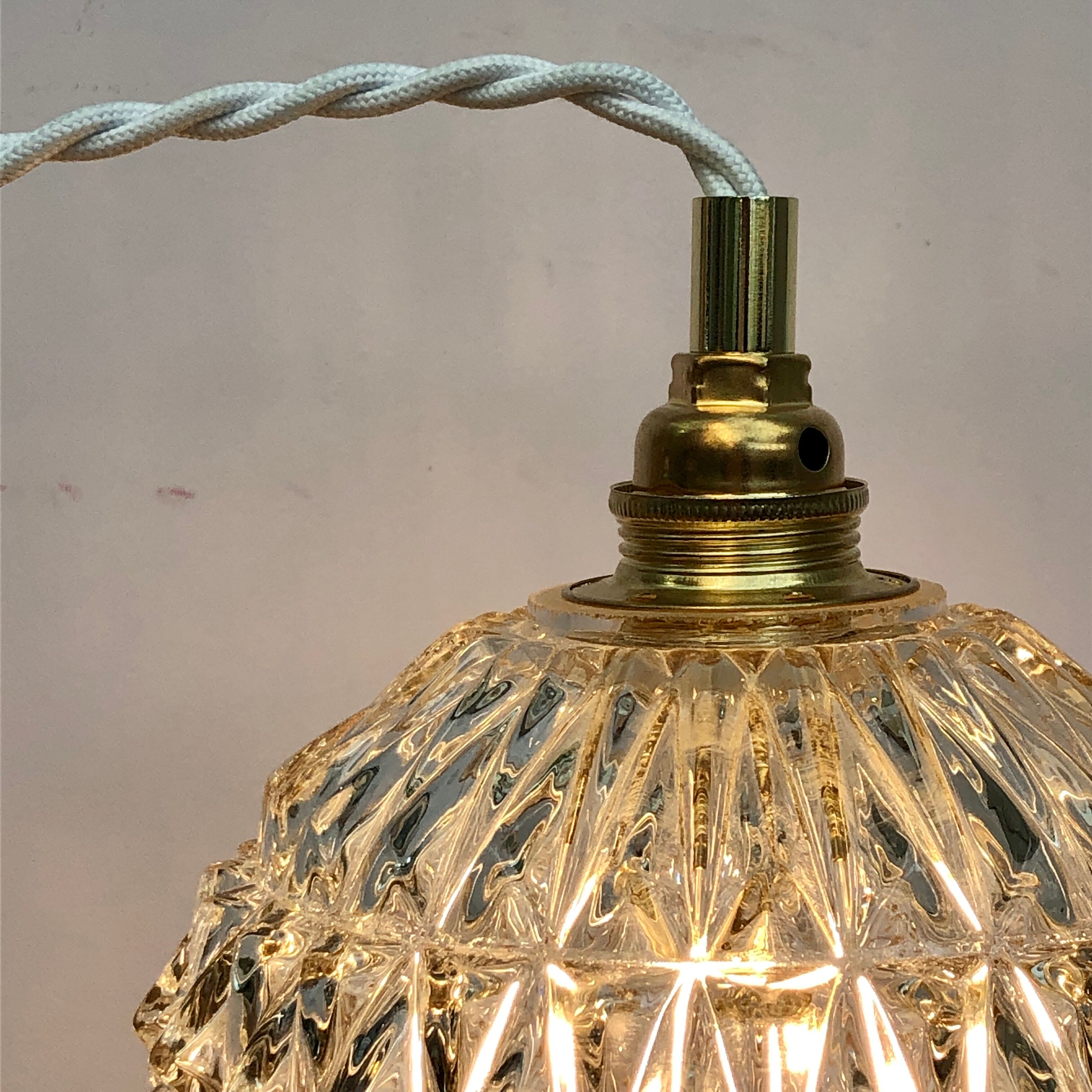 Vintage globe stroller in moulded glass