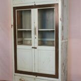 Armoire vitrée art déco en teck birman patine turquoise d’origine