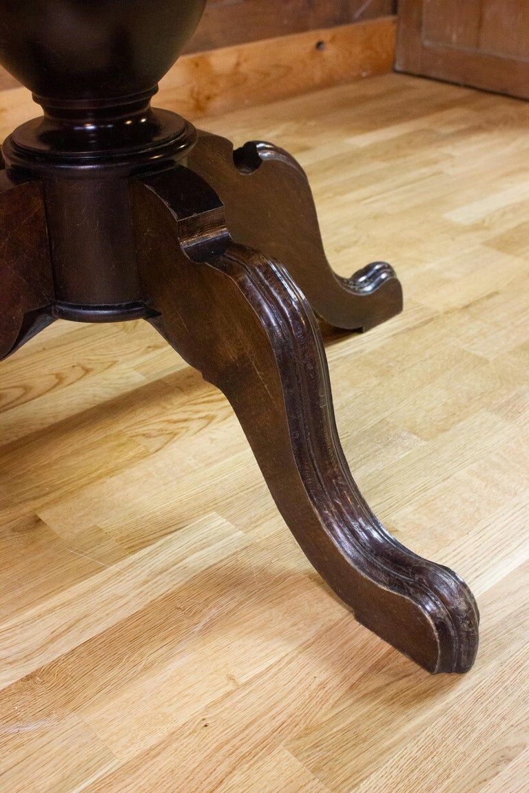 Pedestal table Louis-Philippe style 20th century