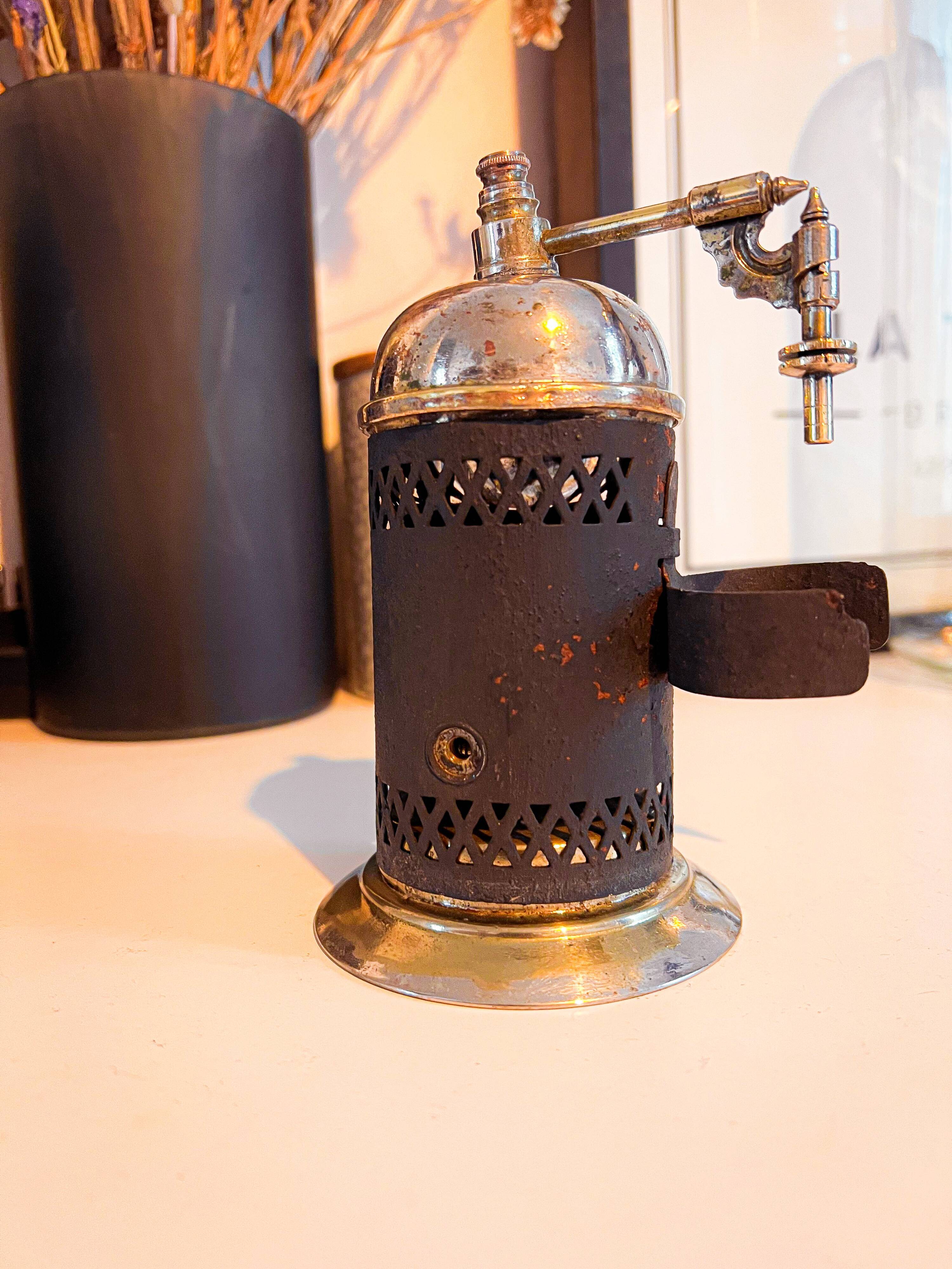 Medical sprayer 1920