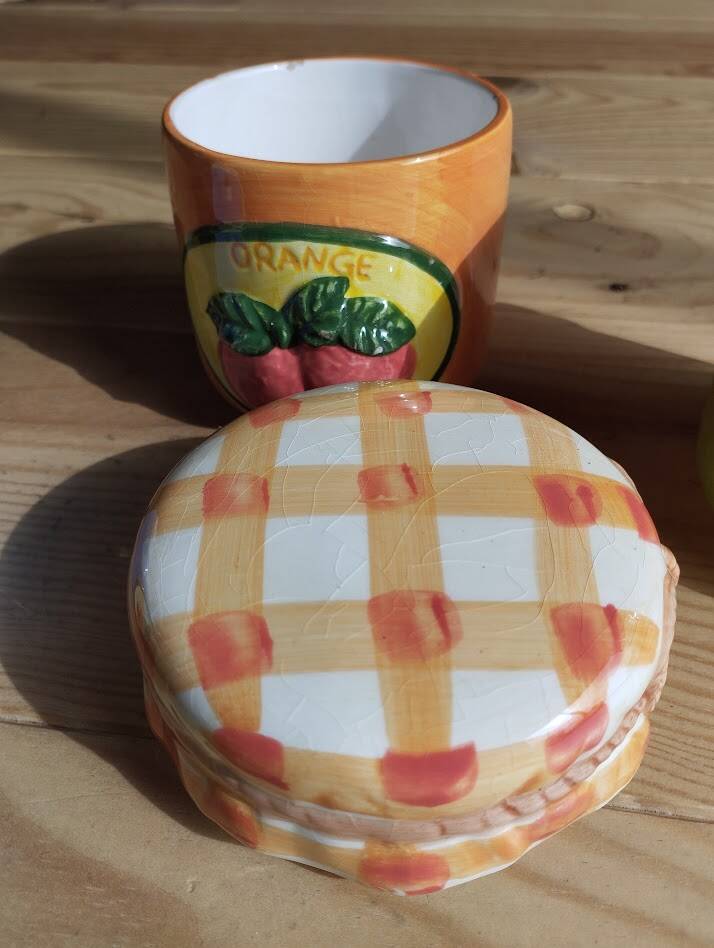 Retro ceramic barbotine kitchen set