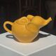 Théière éléphant vintage jaune