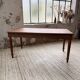 Table pieds tournés en cerisier