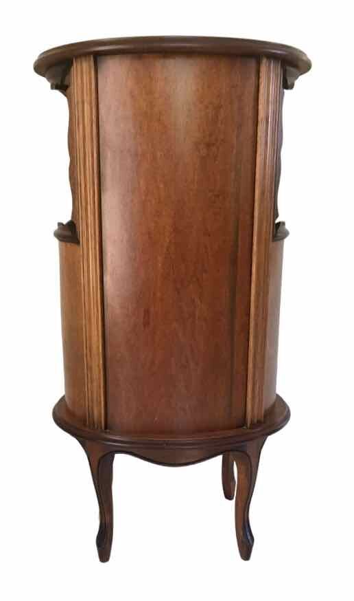 Cherry chest of drawers 4 drawers