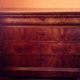 Convenient Walnut