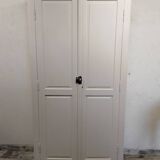 Armoire parisienne