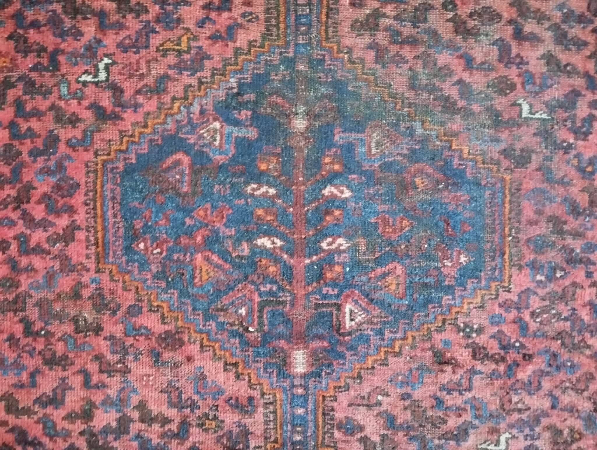 Handmade Qashqai Persian rug 288x207cm