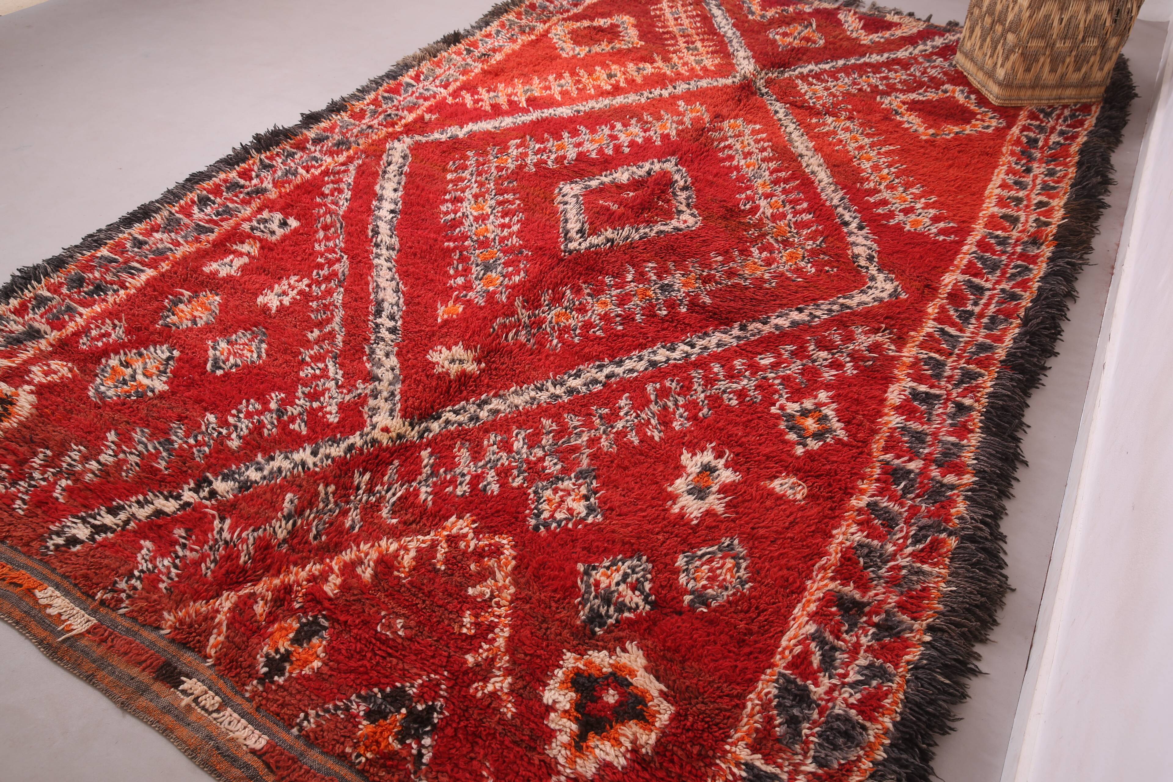 Tapis marocain vintage rouge 220 x 356 cm - Tapis en laine berbère rare - Tapis fait main