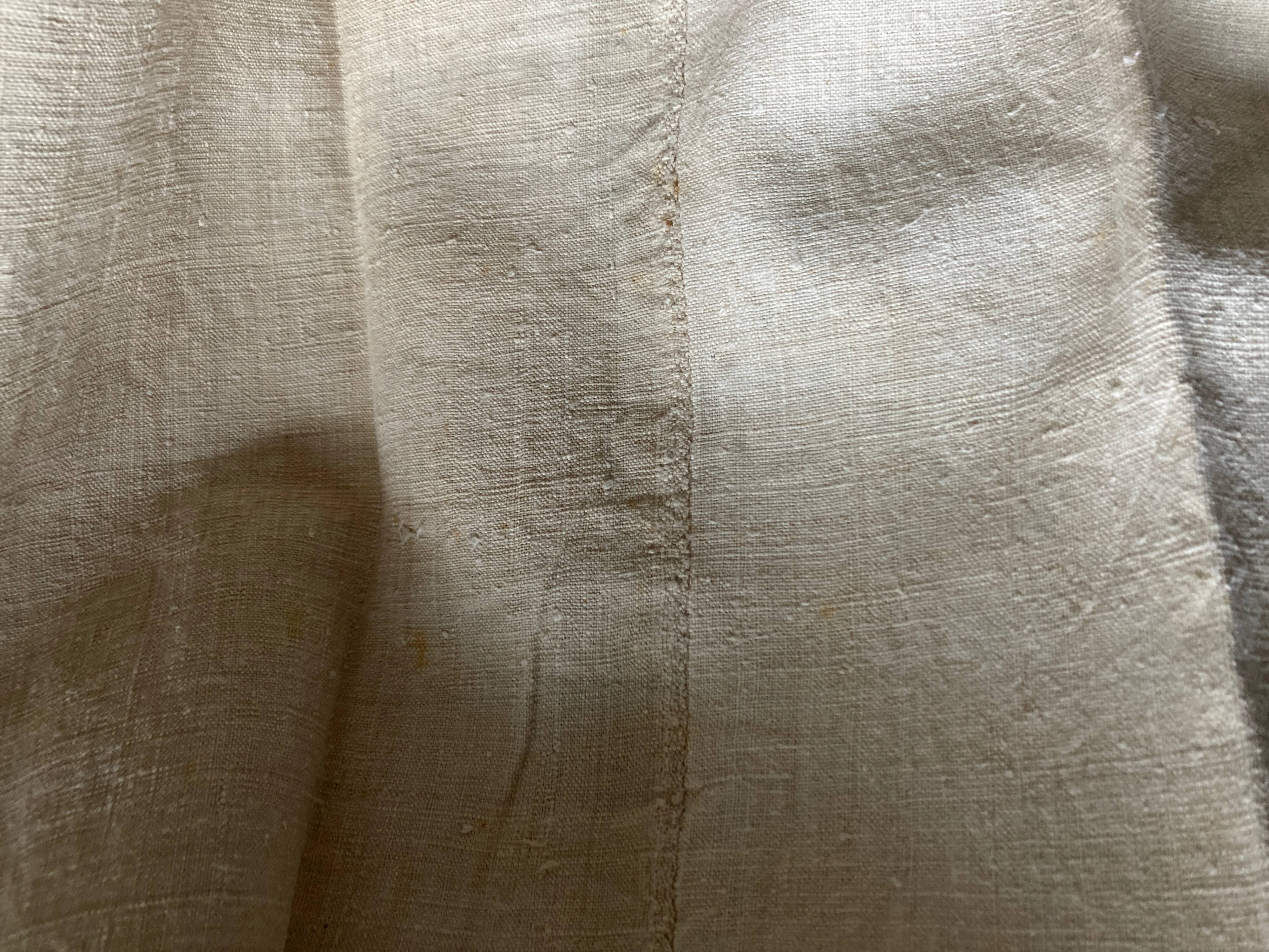 Nappe en toile de chanvre brut 19e brodée XXL