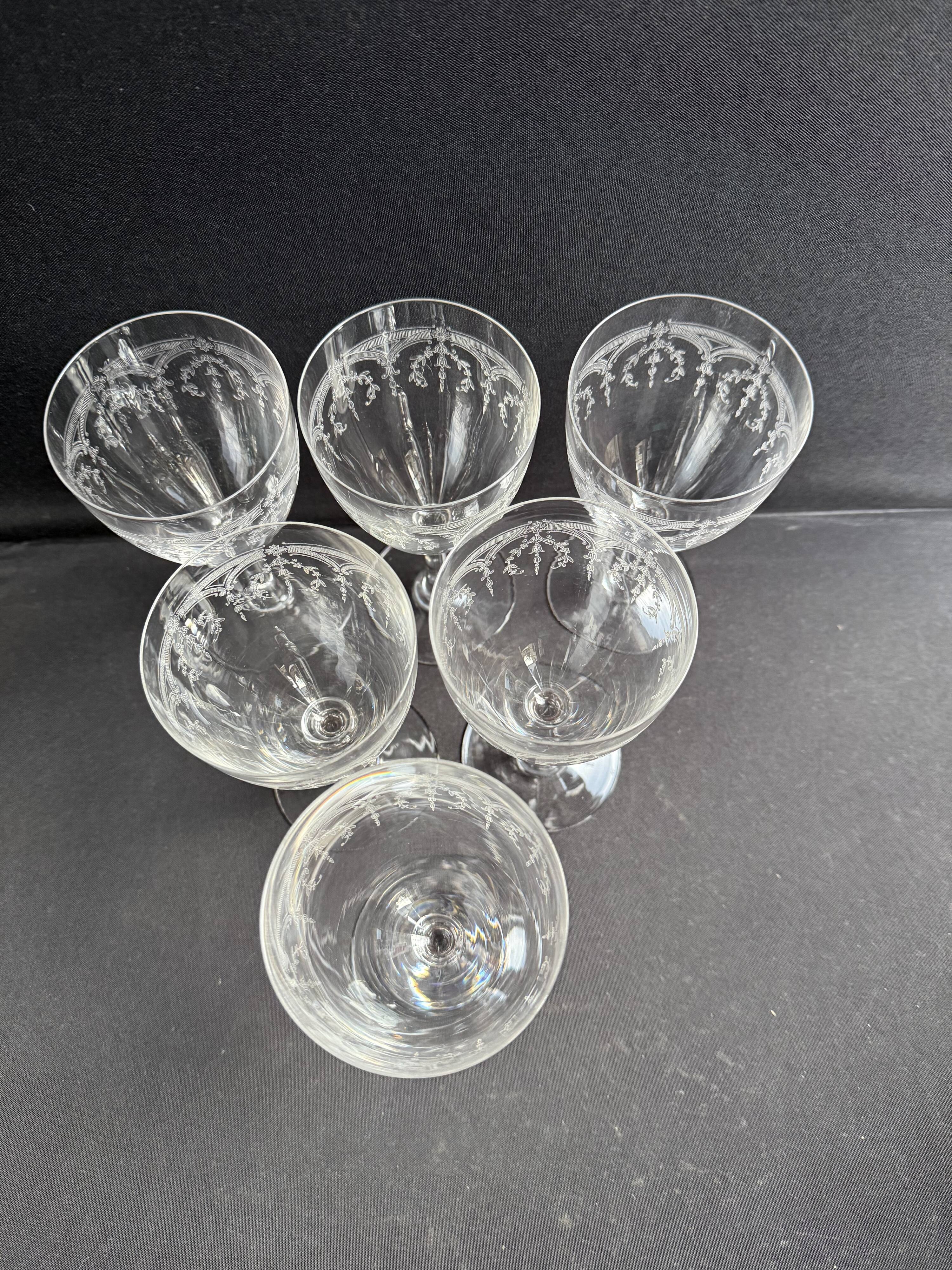 6 Saint Louis Manon water glasses