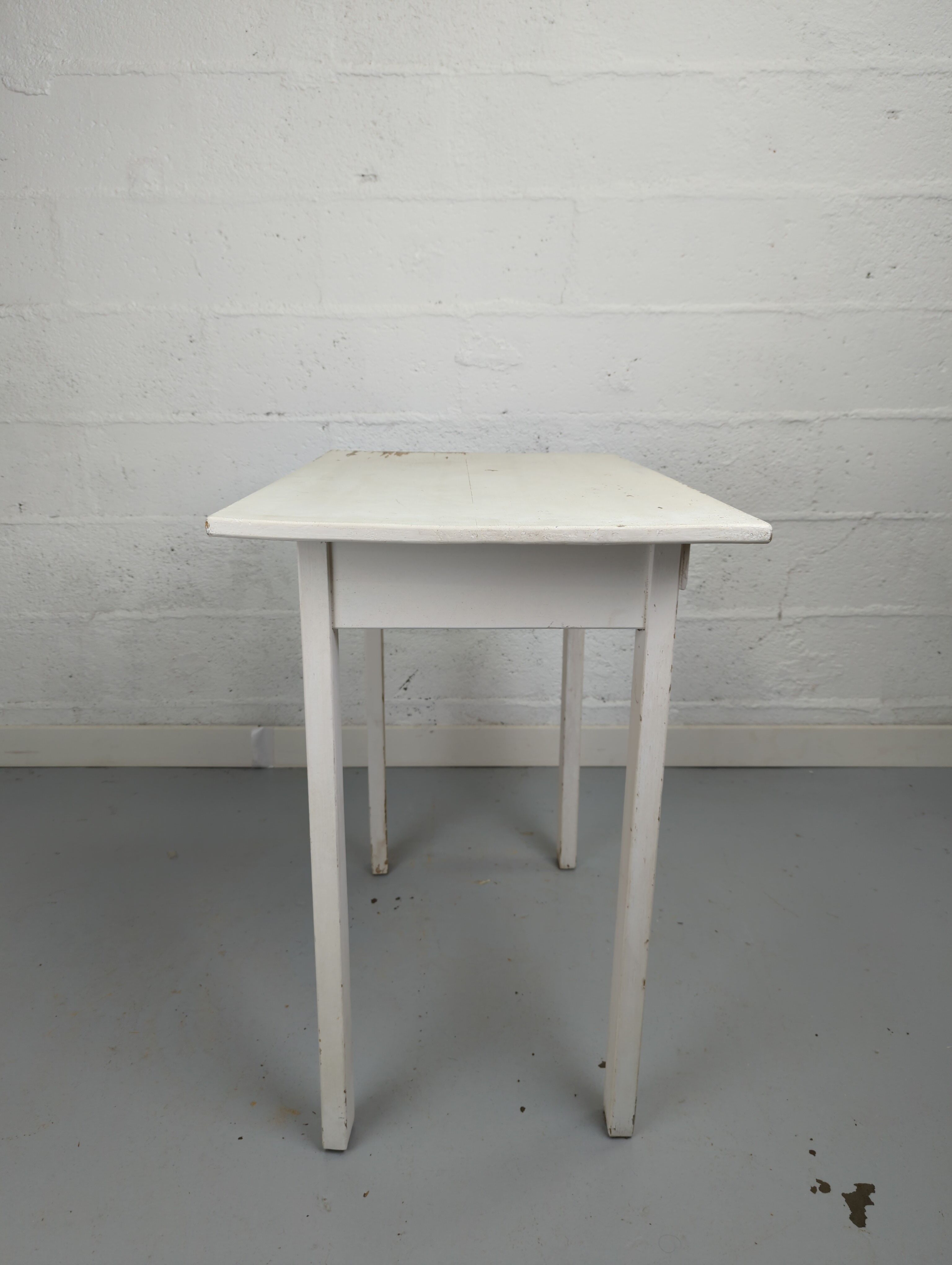 White old farmhouse table