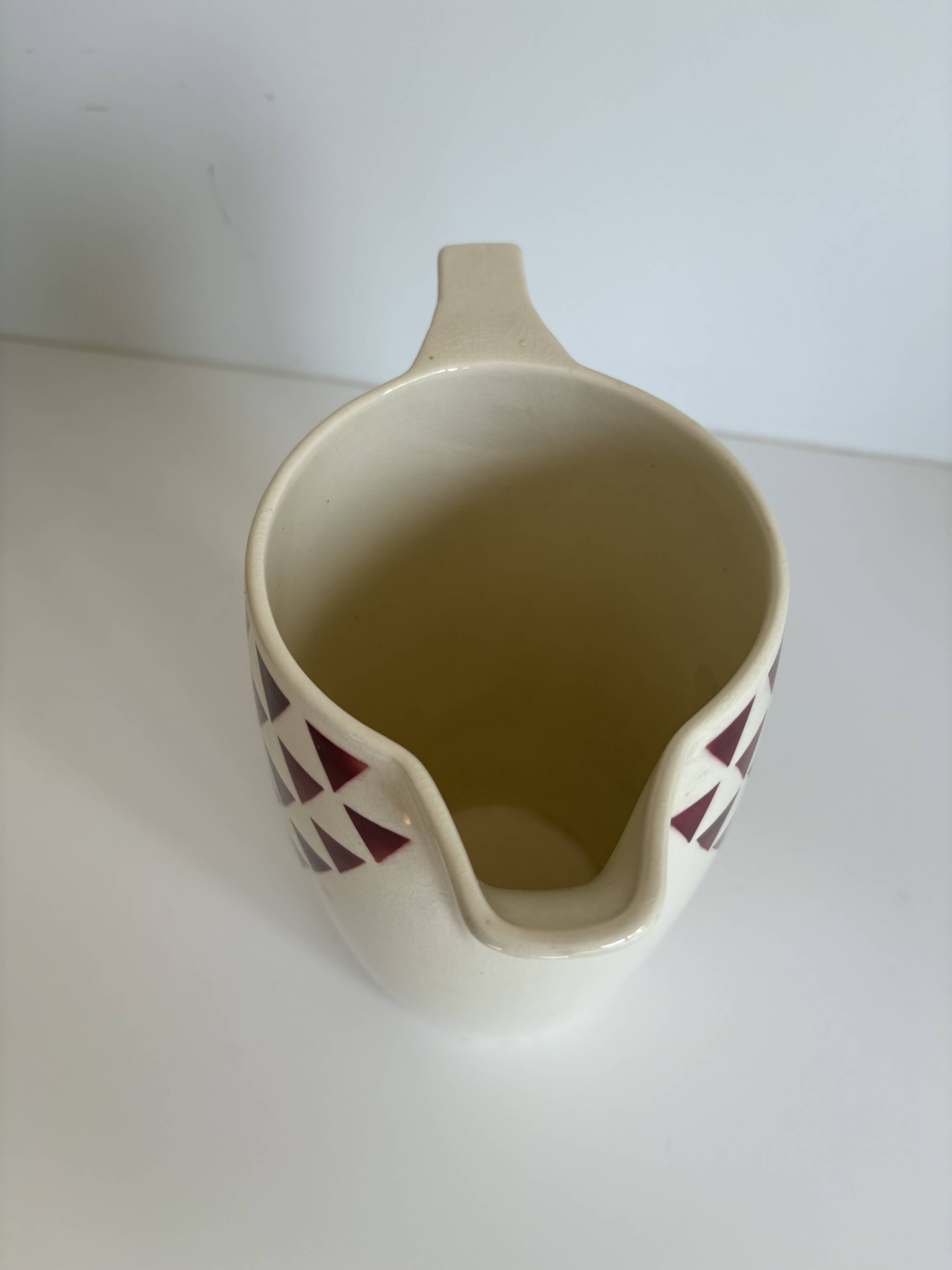 Badonviller Basel jug or vase