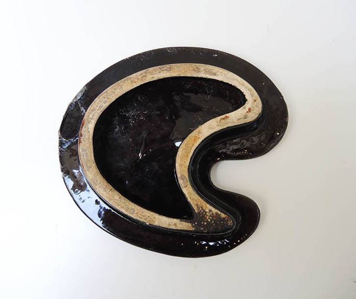 Old Vallauris Dish – Painter’s Palette