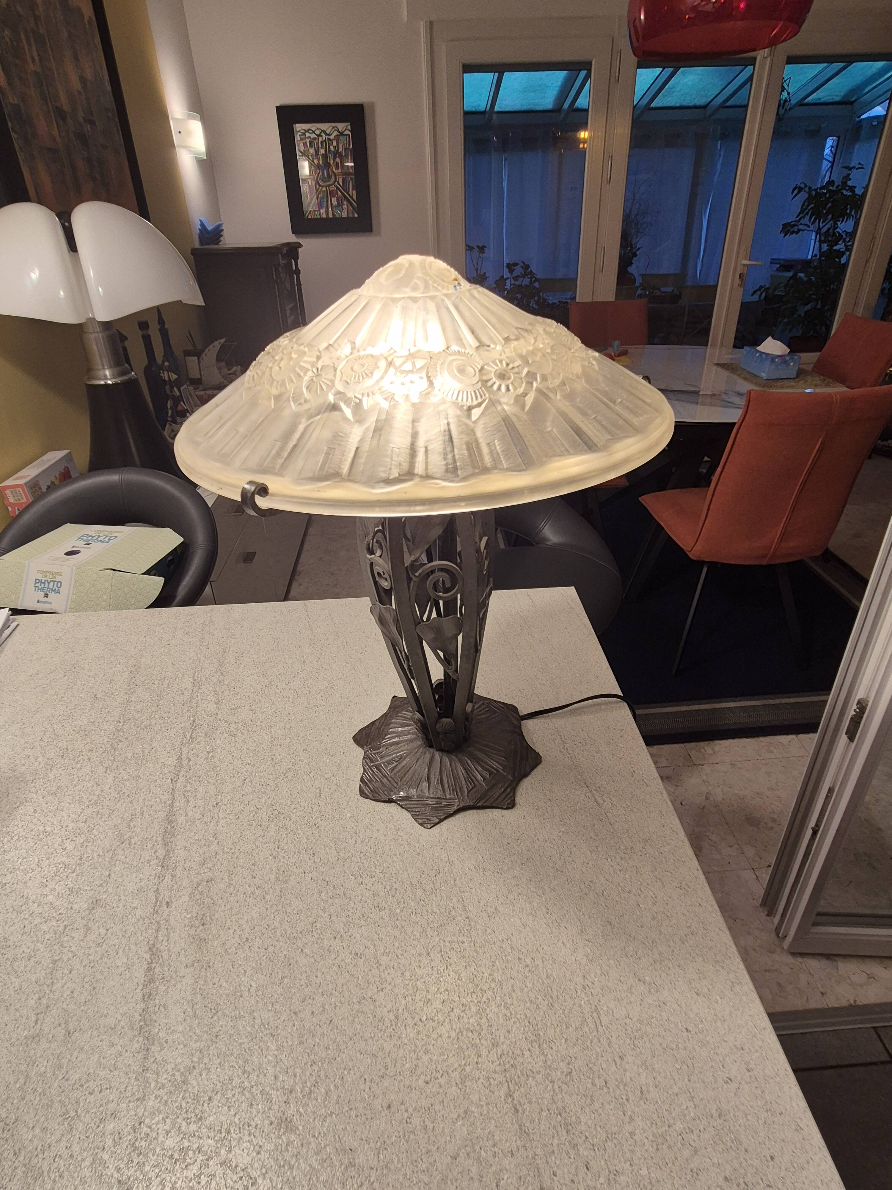 art deco table lamp