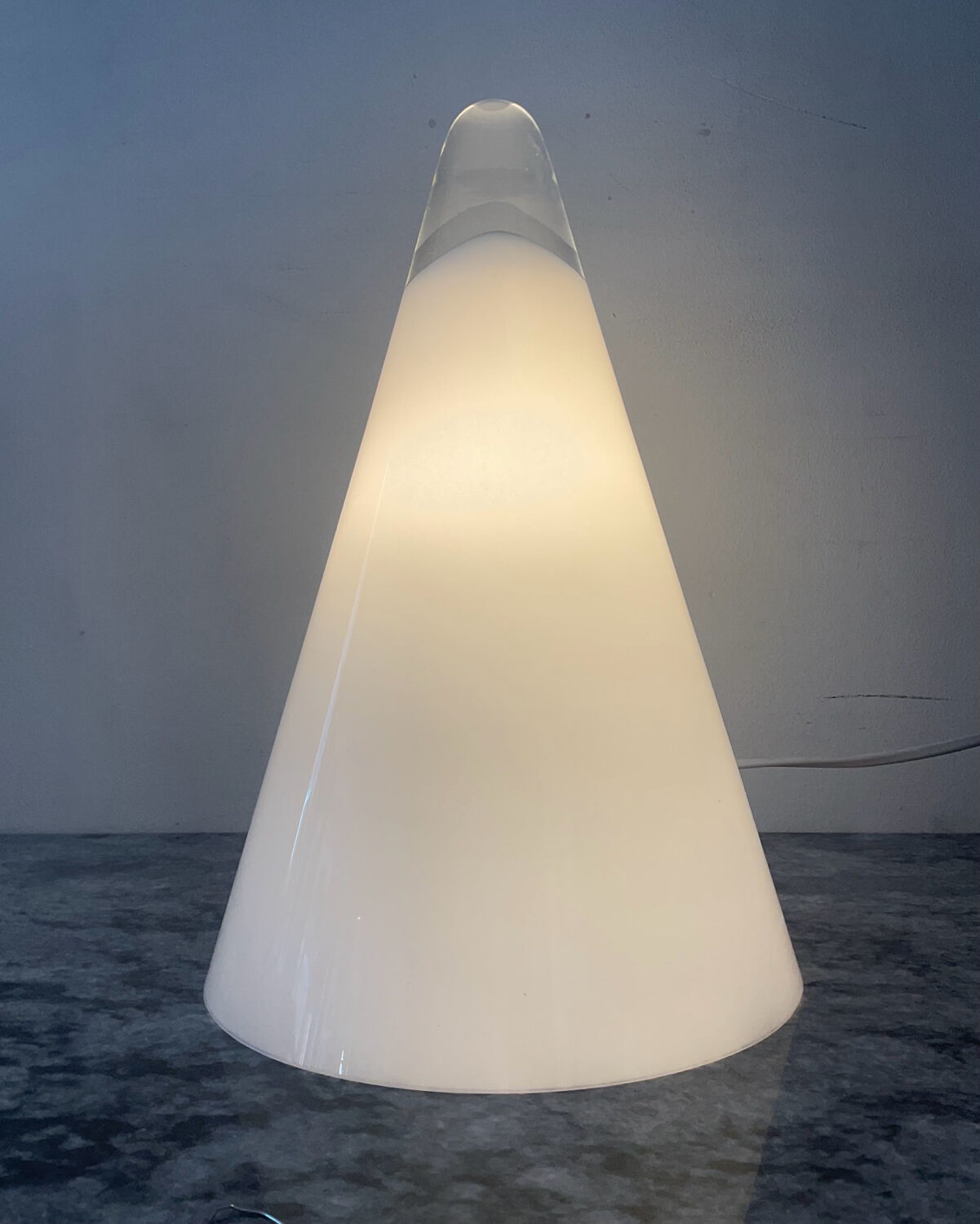 1980s Teepee lamp ed.Ilu