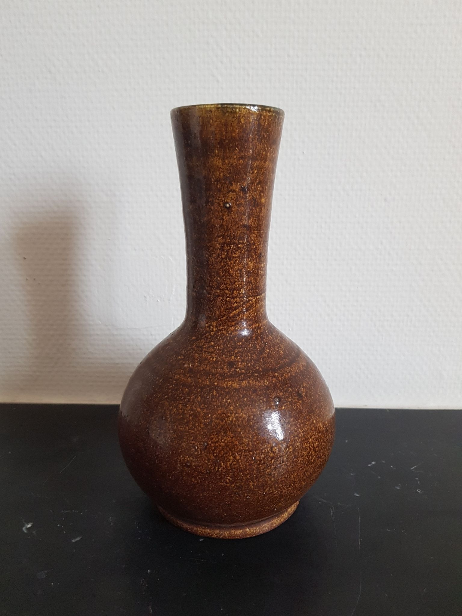 Vase vintage en céramique signé