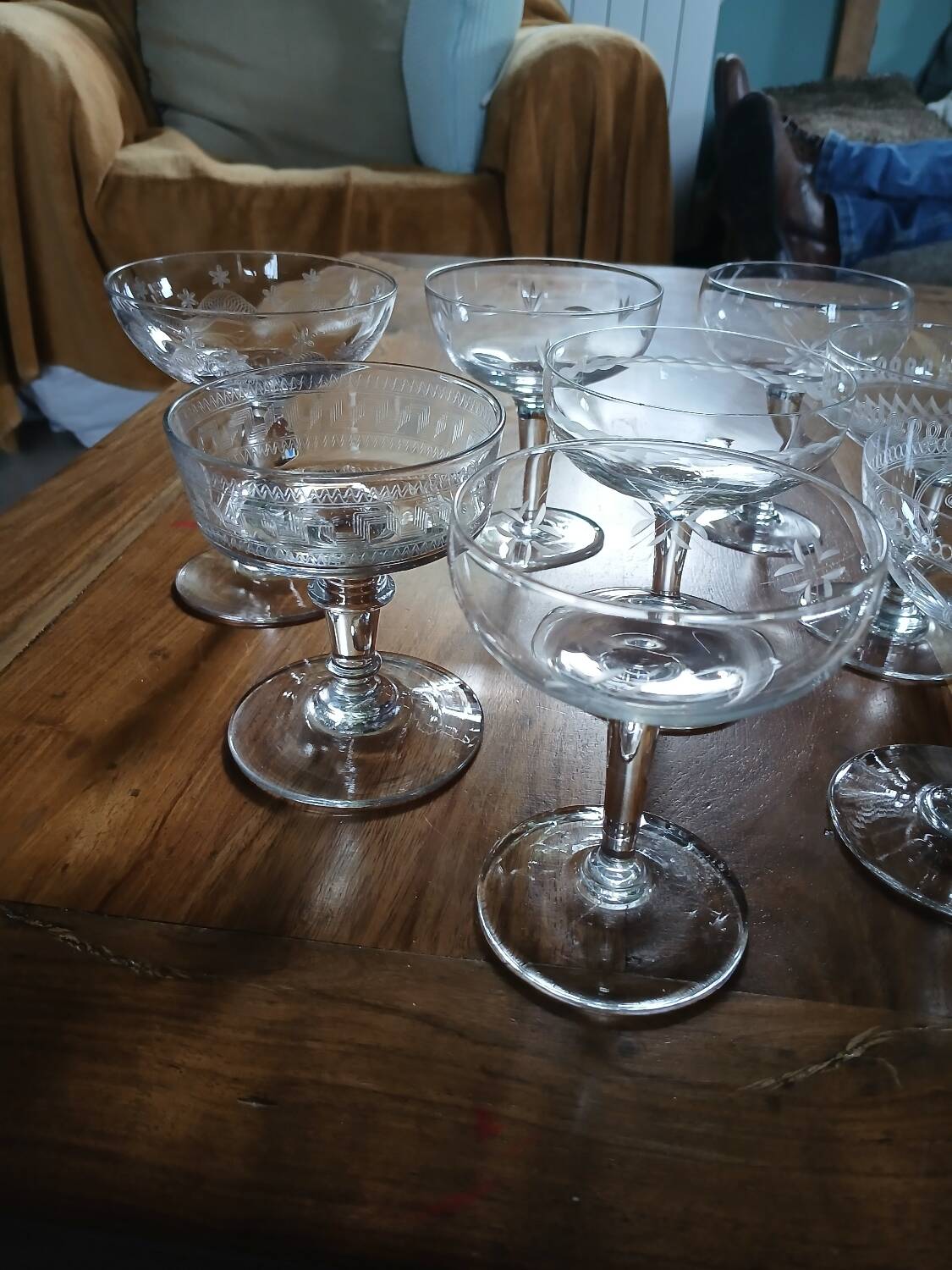 8 mismatched vintage champagne coupes