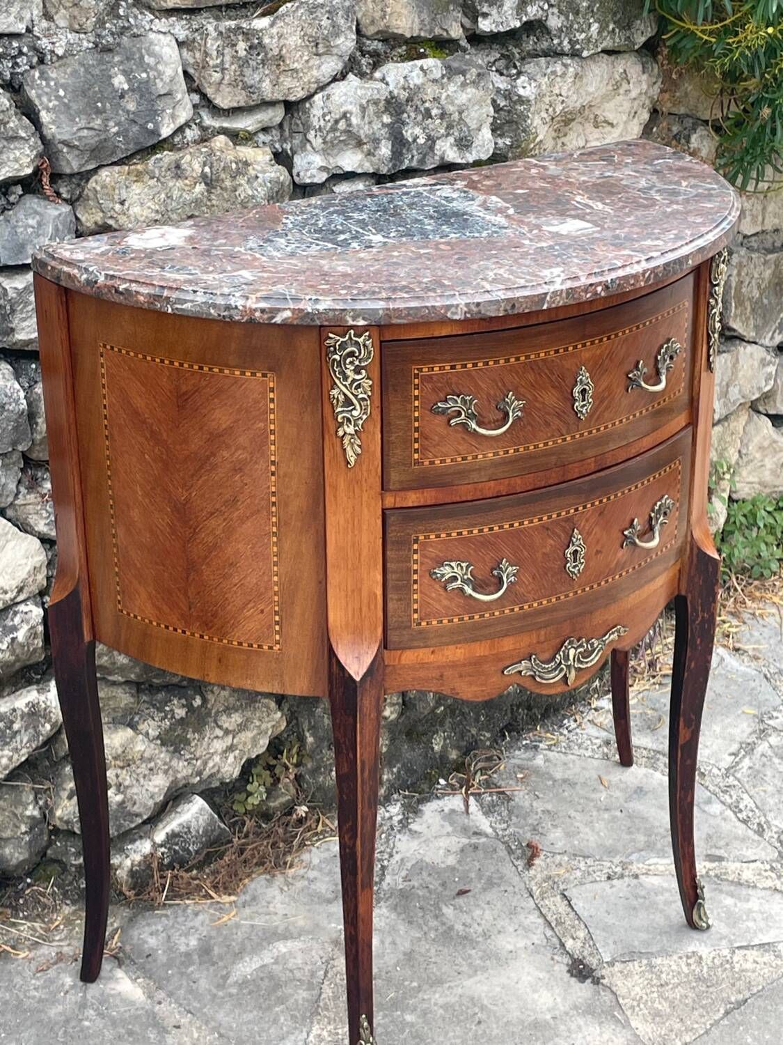 Small half-moon chest of drawers in Louis XV style marquetry, 19th century period