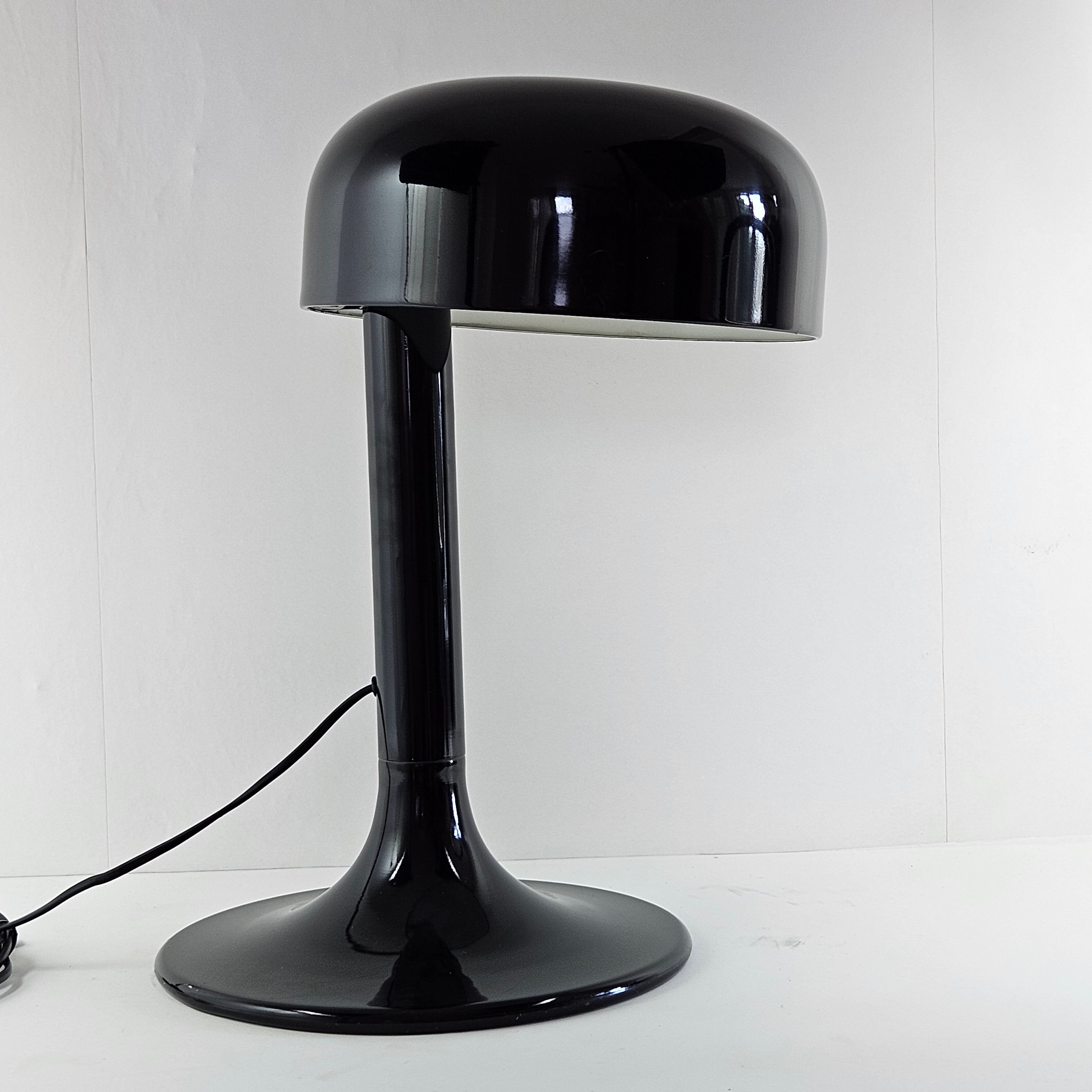 Model 3105 "Studio" Table Lamp by Carlo Viligiardi for Stilnovo, 1972