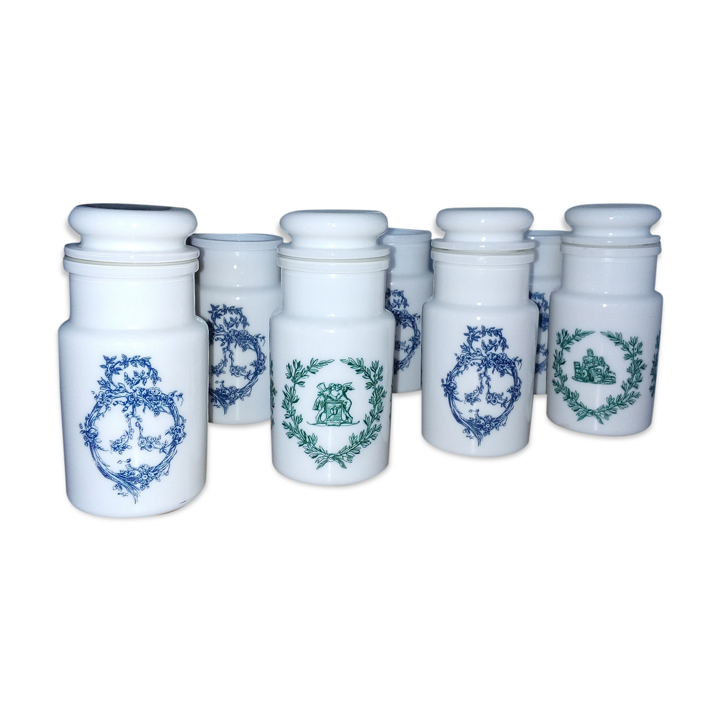 Lot of 7 apothecary jars, spice bottles