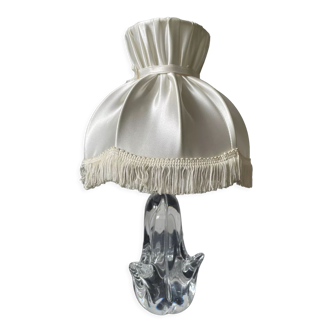 Lampe vintage pied en cristal abat jour en soie blanc