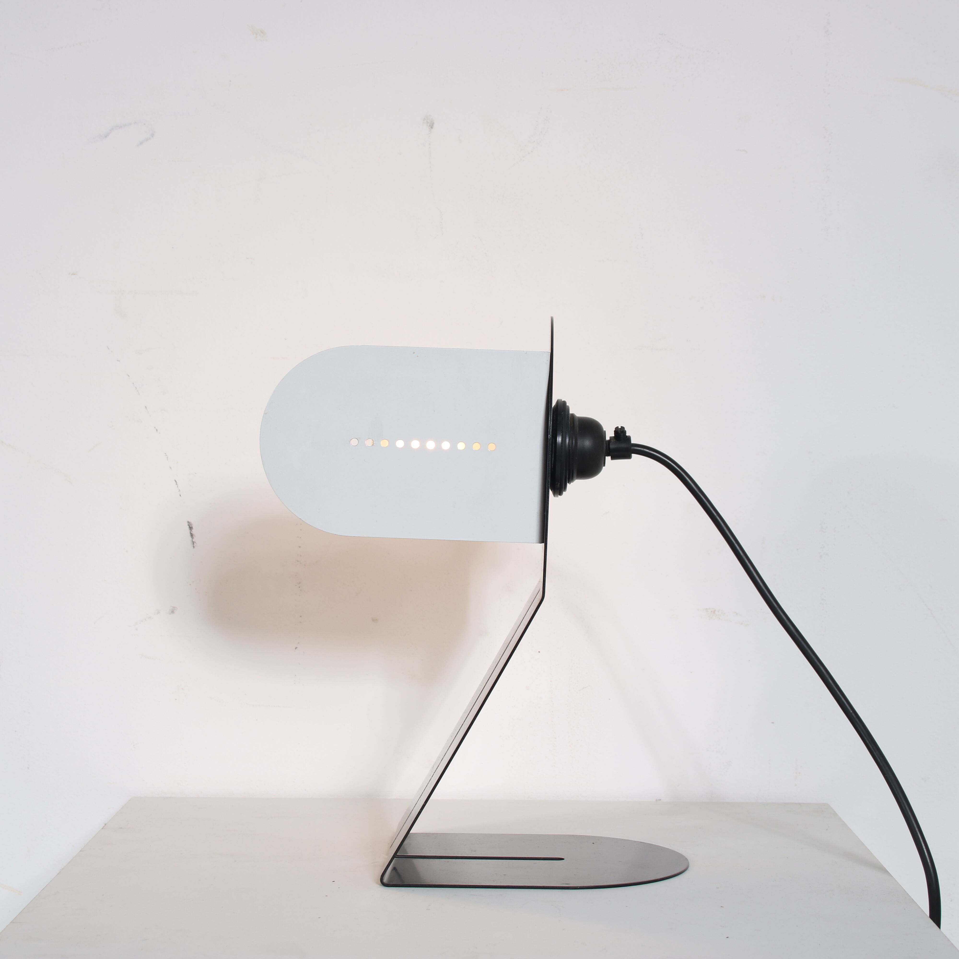 1980s Metal table lamp from Italy