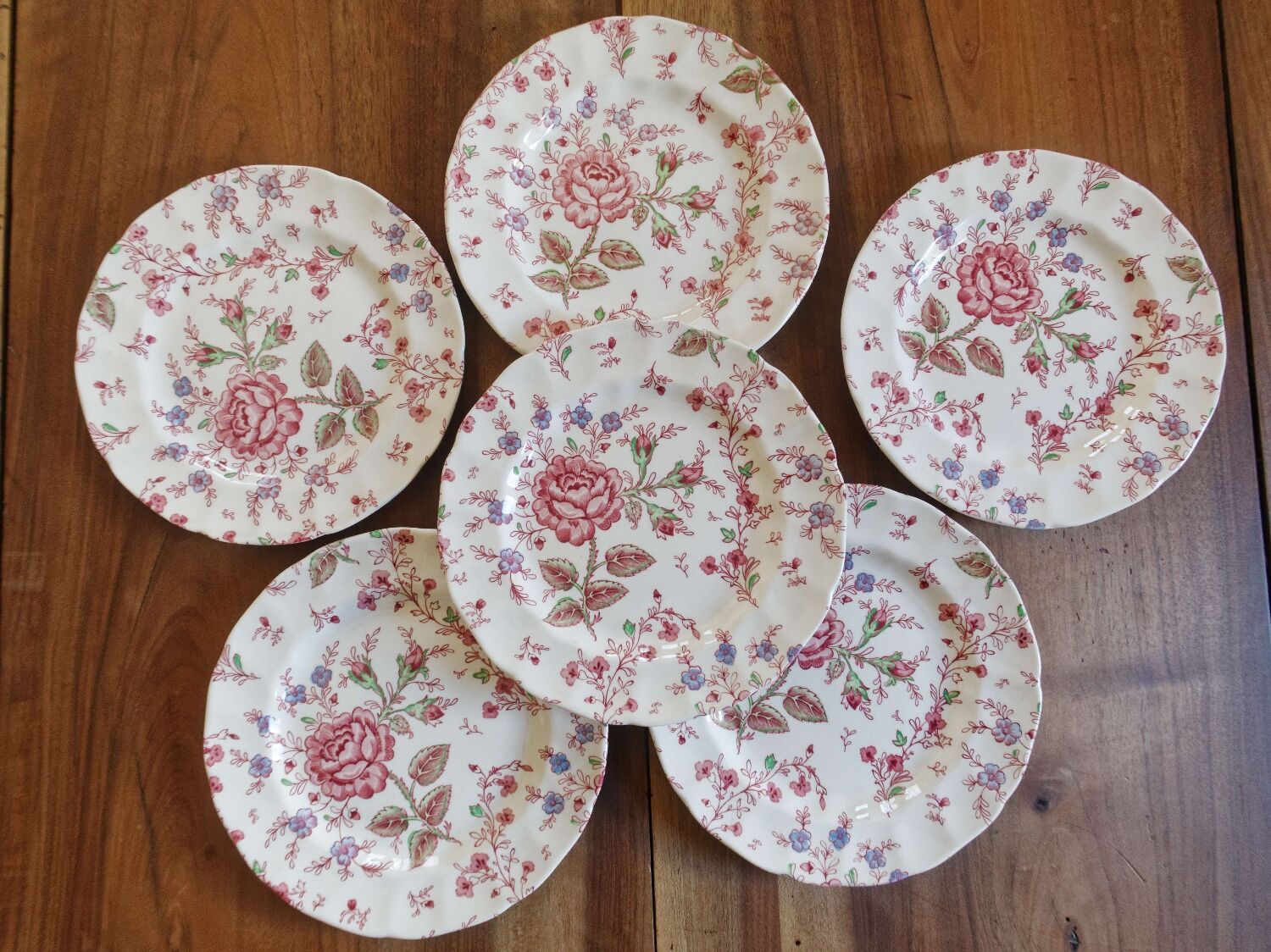 Lot 6 dessert plates Johnson Brothers Rose Chintz series