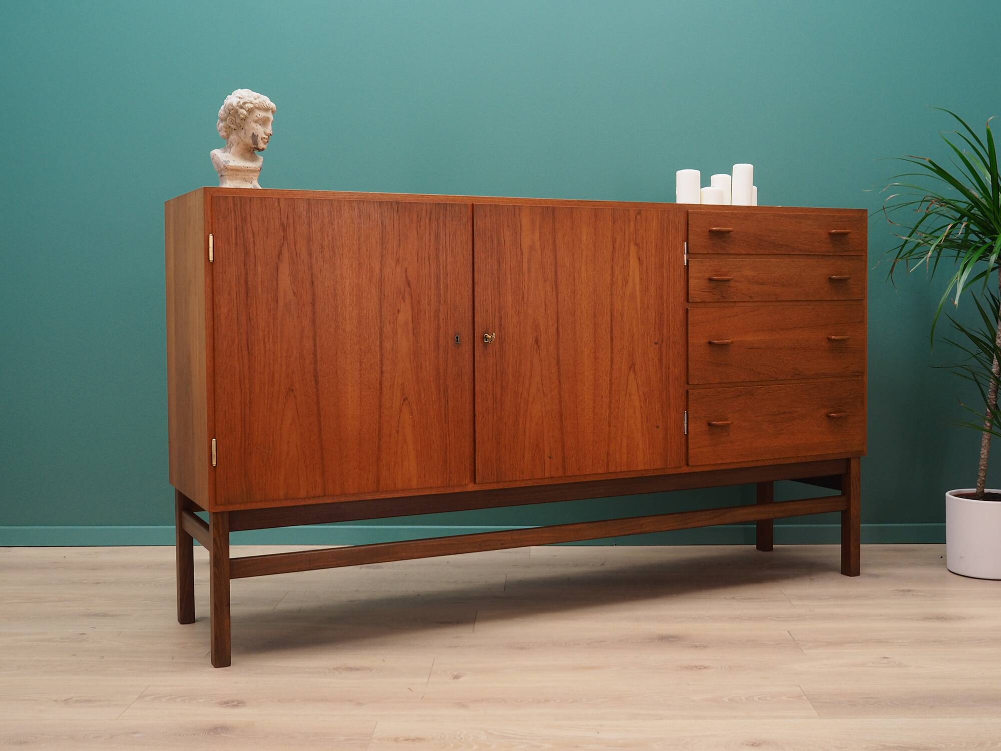 Teak highboard, Danish design, 1970s, production: Denmark