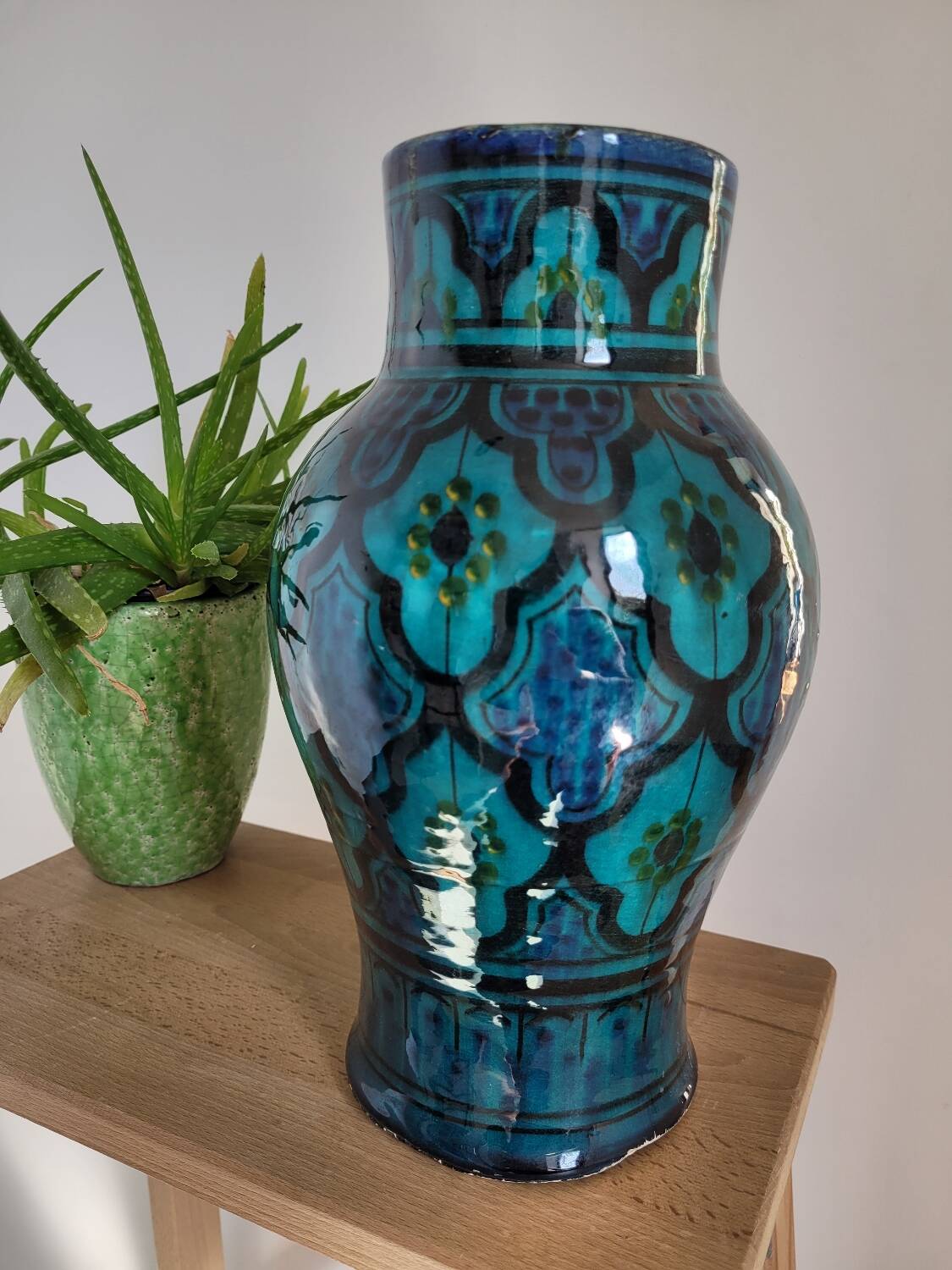 Safi baluster vase