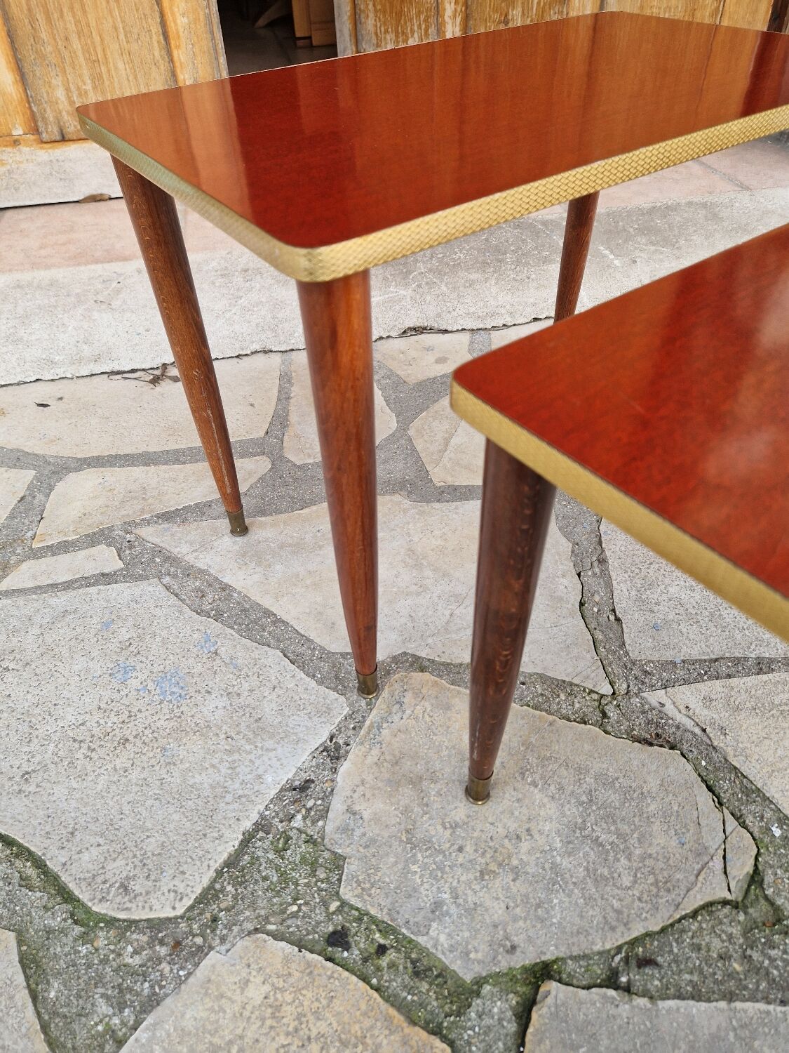 Vintage 1960s nesting coffee table.  
Large table: 54x32 H 41  
Medium