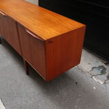 Sideboard Mcintosh teak of the 1960s