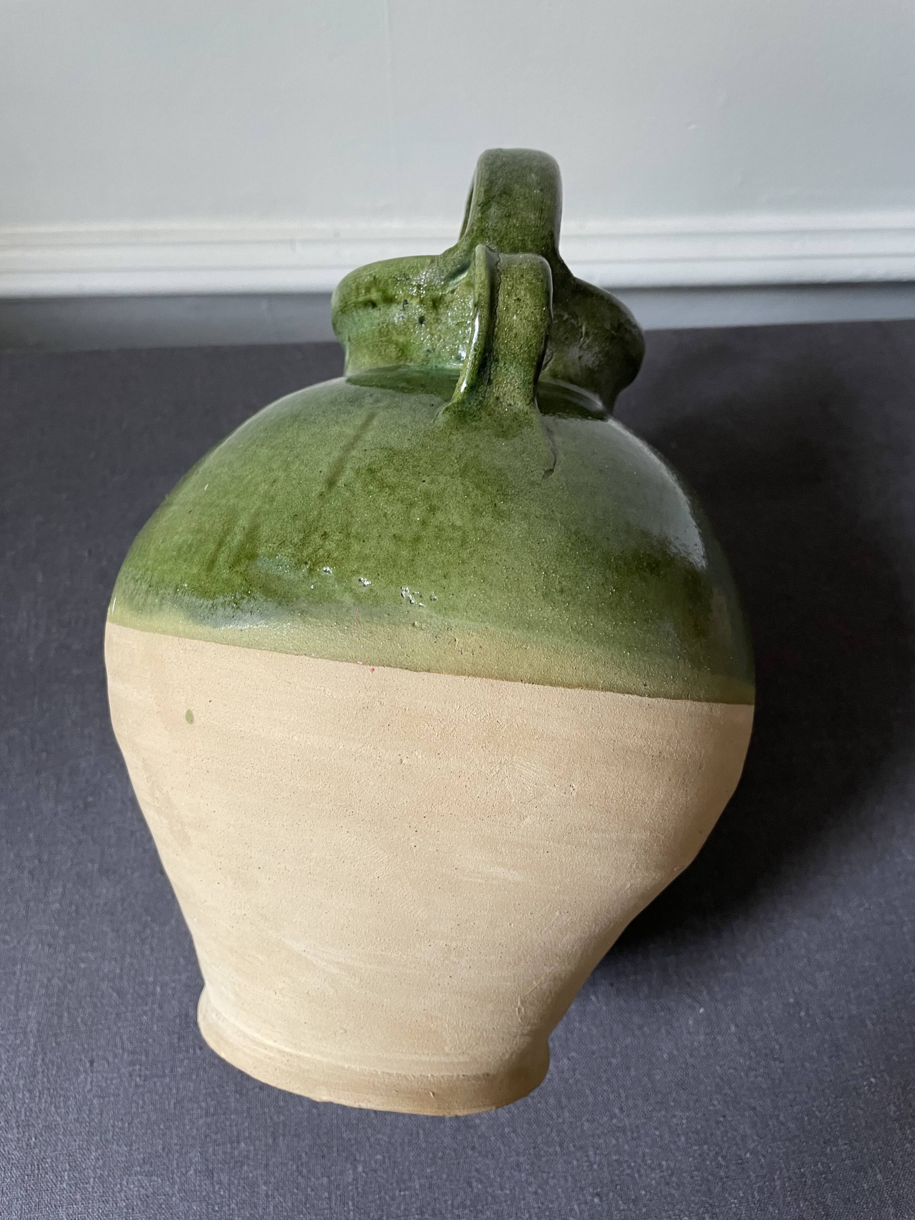 Green terracotta jar