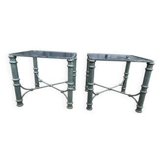 Paire de bouts de canapé métal et verre, tables basses