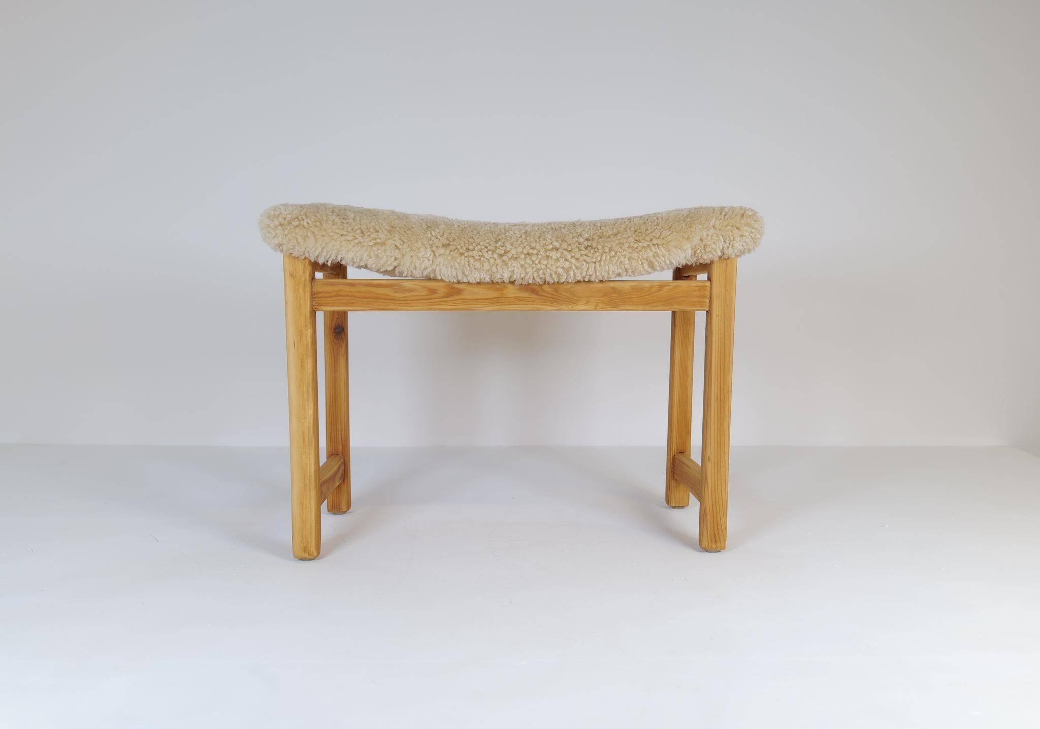 Modern Scandinavian stool in pine and sheepskin, Sweden, 1970s