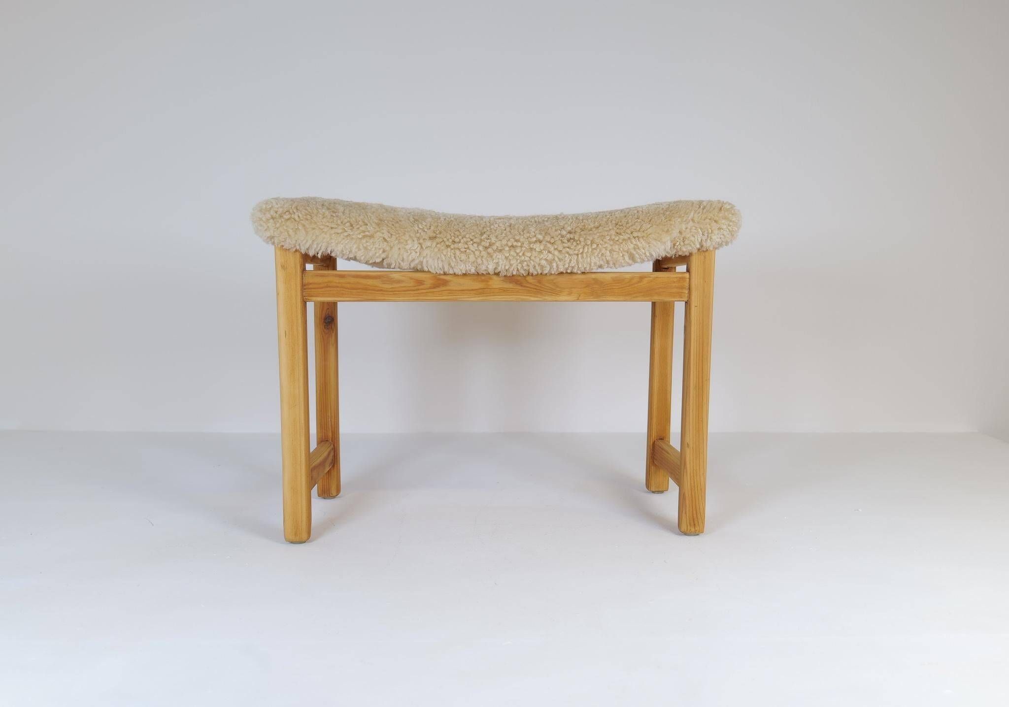 Modern Scandinavian stool in pine and sheepskin, Sweden, 1970s