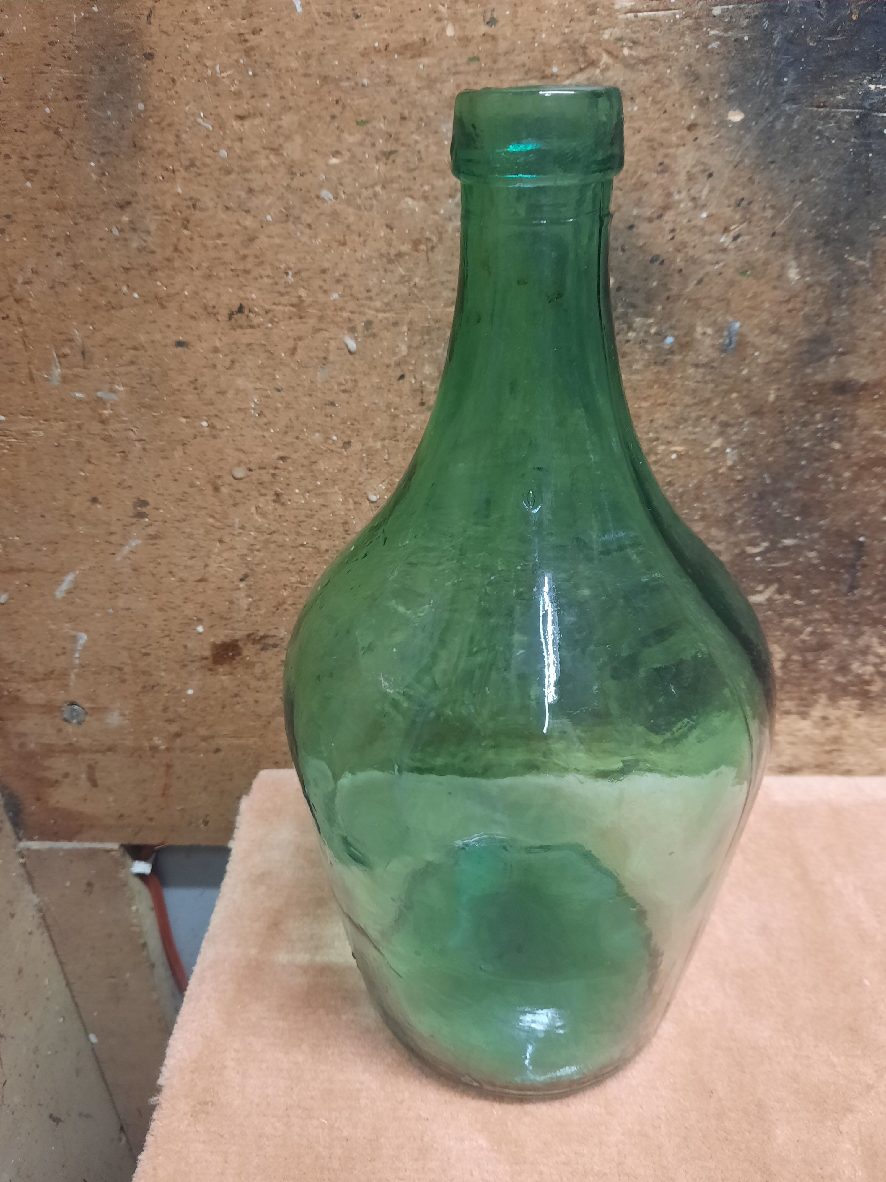 Lady Jeanne in glass