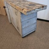 Old carpenter's workbench