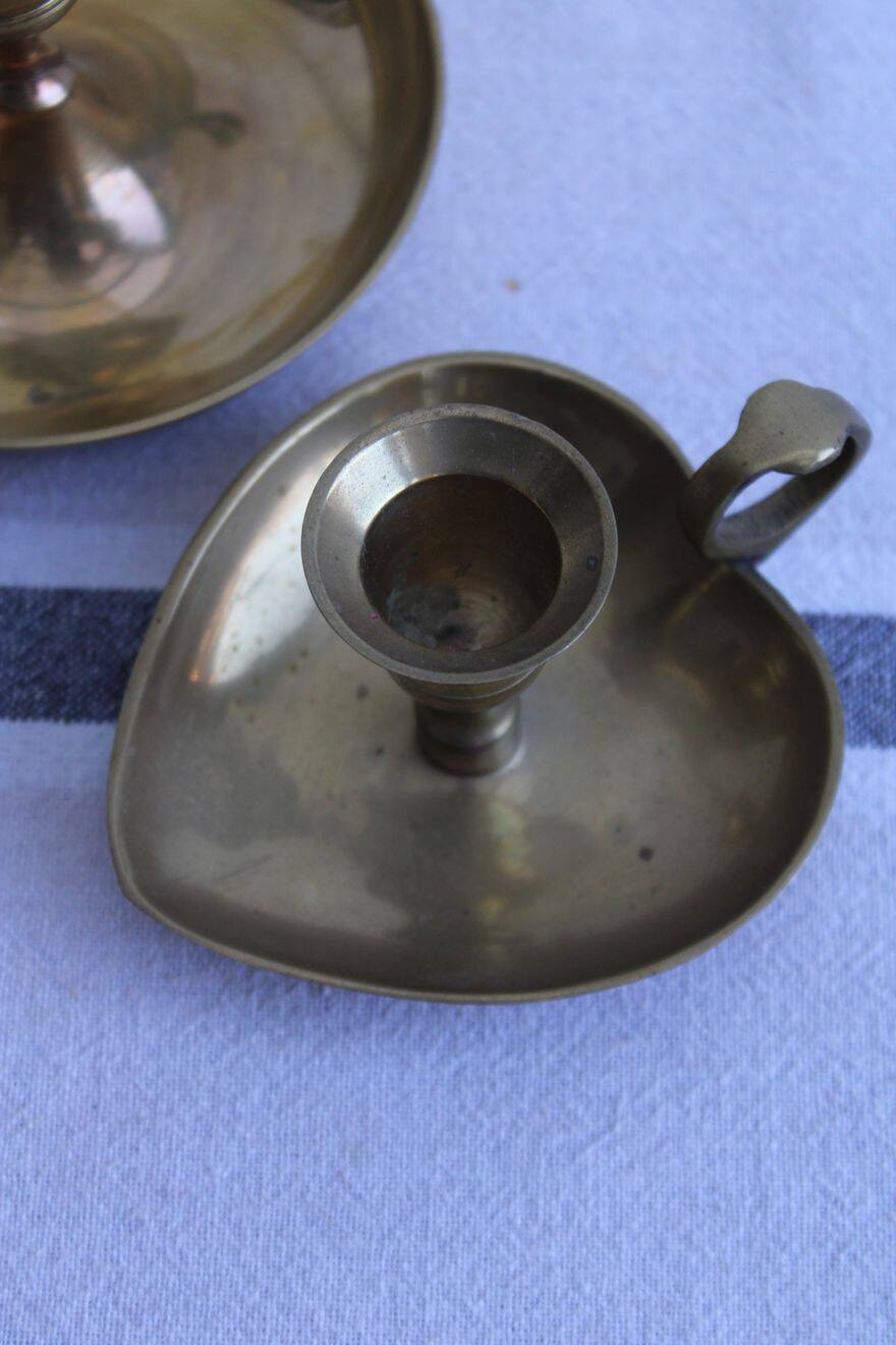 Set of 2 brass candle holders